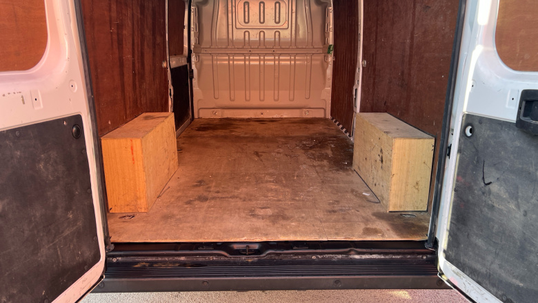 Peugeot Boxer 335 L3 Diesel 2.2 BlueHDi H2 Professional Premium+ Van 140ps